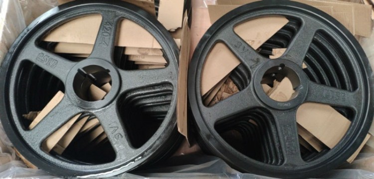 發(fā)動(dòng)機(jī)上的皮帶輪有哪些作用？看完這篇就懂了！