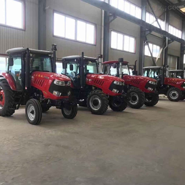 15馬力靈活好操作單杠四輪拖拉機(jī)