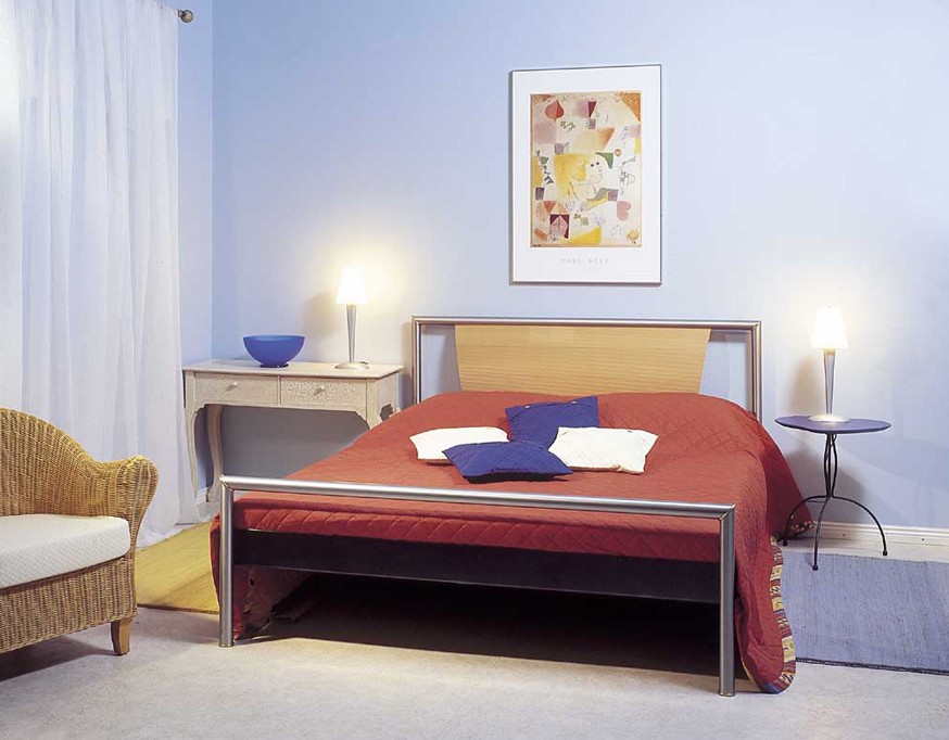 想要簡歐風(fēng)格，家里墻面刷什么漆環(huán)保？