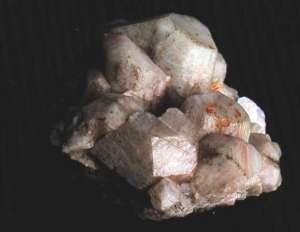 鑄石的結(jié)晶過(guò)程