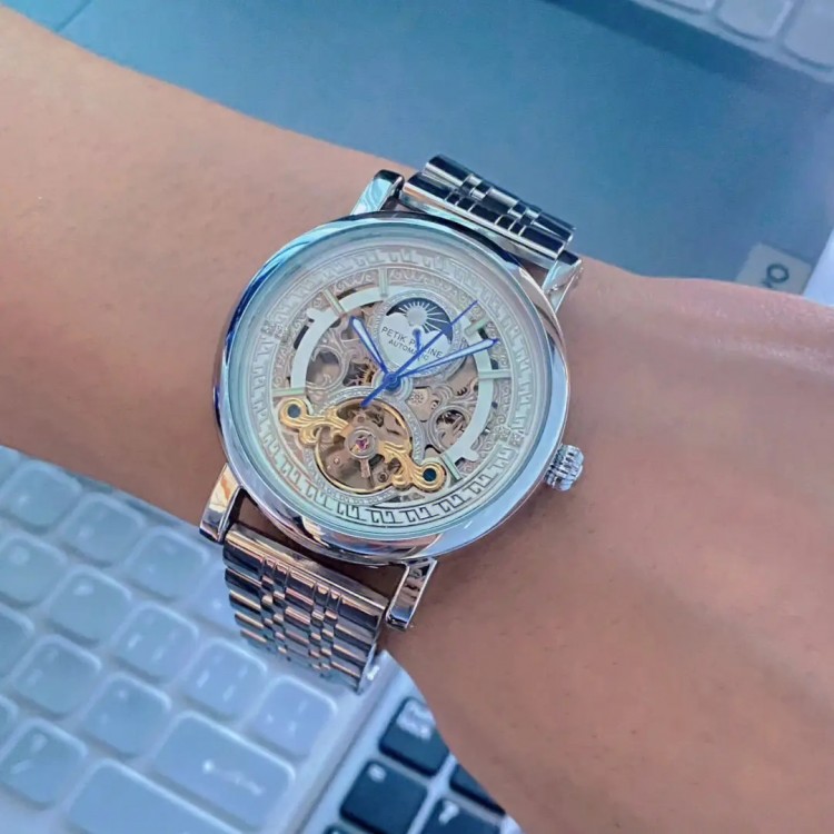 如何選擇機(jī)械手表？