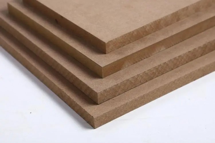 密度板的優(yōu)缺點(diǎn)有哪些， 如何選購密度板?